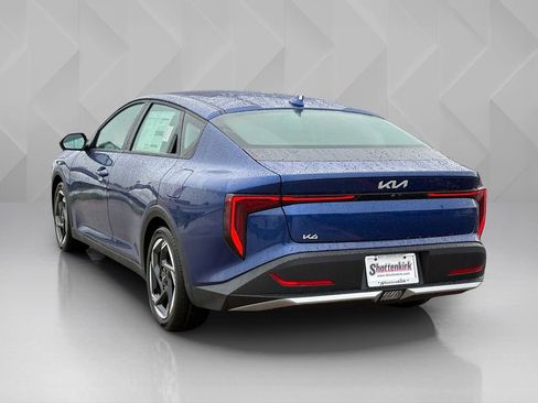 New 2026 Kia K4 EX image 8