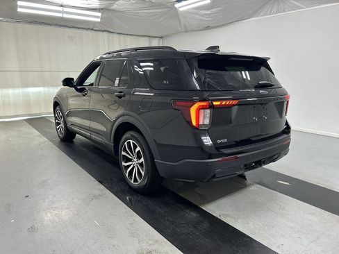 Used 2026 Ford Explorer ST-Line AWD/4WD image 7