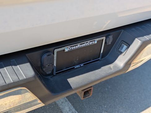 Used 2015 Ford F150 XLT w/ Equipment Group 301A Mid AWD/4WD image 32