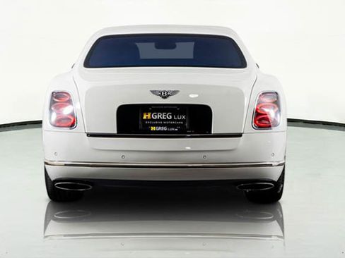 Used 2016 Bentley Mulsanne Speed image 11