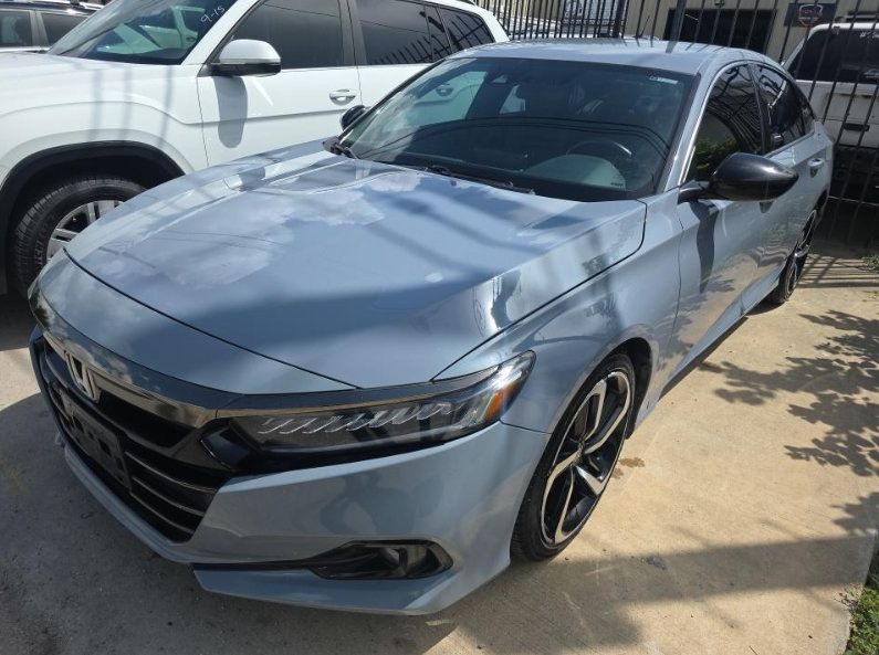 Used 2022 Honda Accord Sport image 3