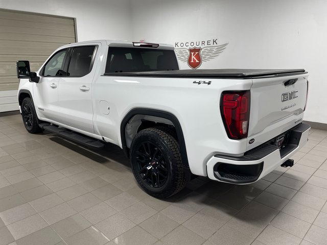 Used 2024 GMC Sierra 1500 Elevation w/ LPO, Elevation Black Package AWD/4WD image 4