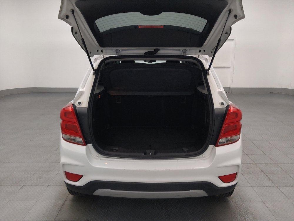 Used 2019 Chevrolet Trax LT w/ LT Convenience Package AWD/4WD image 29