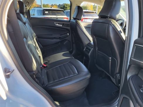 Used 2024 Ford Edge SEL image 14