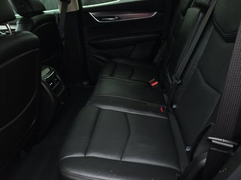 Used 2019 Cadillac XT5 Premium Luxury image 8