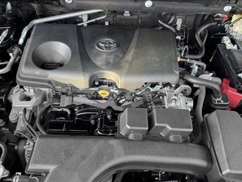 Used 2024 Toyota RAV4 Adventure image 21