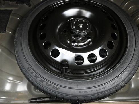 Used 2024 Buick Envista Sport Touring w/ Convenience I Package image 14