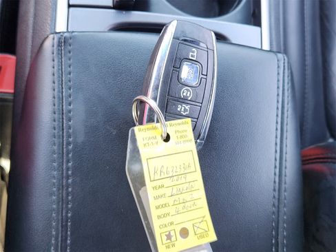 Used 2019 Lincoln MKZ Reserve image 32