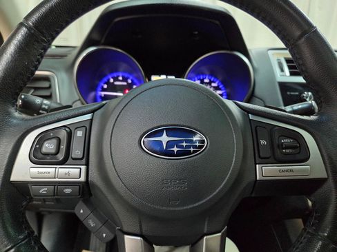 Used 2017 Subaru Outback 2.5i Limited AWD/4WD image 33