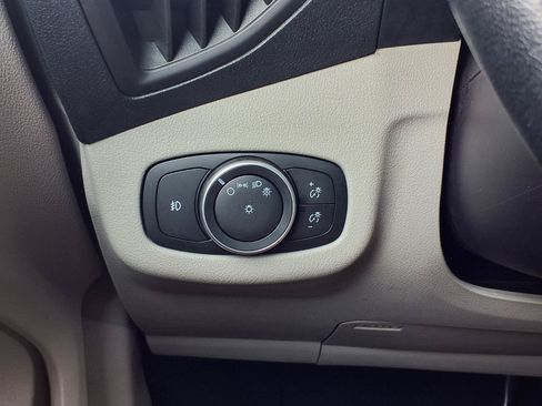 Used 2020 Ford Transit Connect XLT FWD image 21