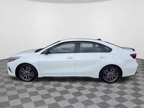 Used 2022 Kia Forte GT-Line FWD image 12