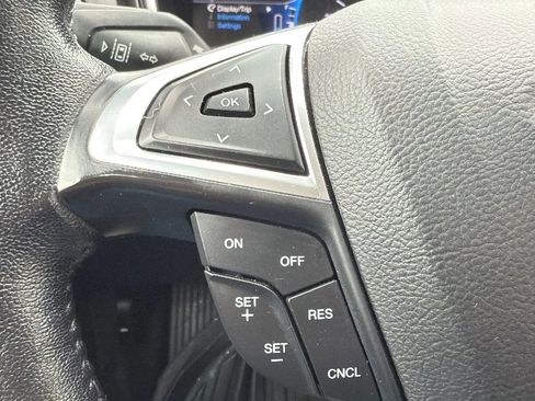 Used 2018 Ford Fusion Energi Titanium image 12