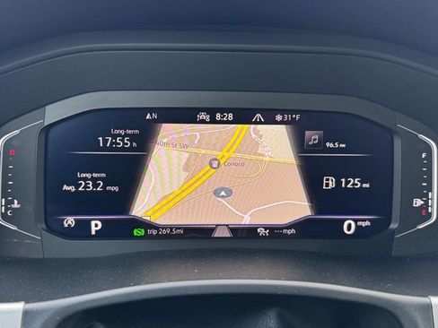 Used 2022 Volkswagen Atlas Cross Sport SEL R-Line image 9