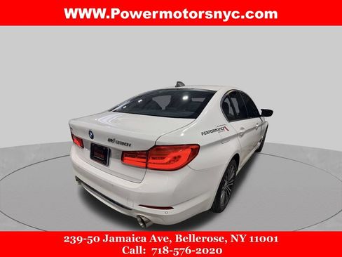 Used 2020 BMW 530i xDrive w/ Convenience Package AWD/4WD image 5