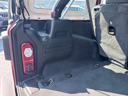Used 2022 Jeep Wrangler Unlimited Sport AWD/4WD image 20