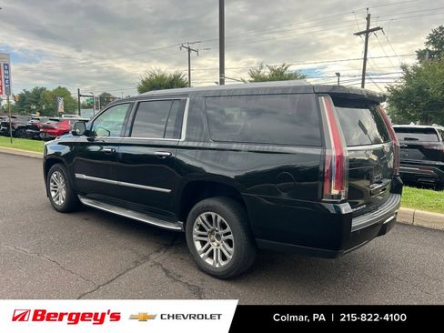 Used 2016 Cadillac Escalade ESV 2WD image 5