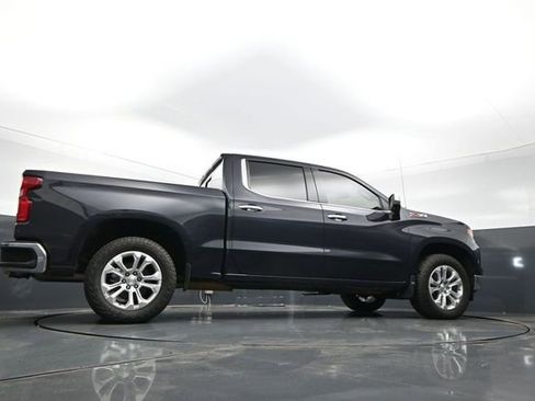 Used 2023 Chevrolet Silverado 1500 LTZ AWD/4WD image 29