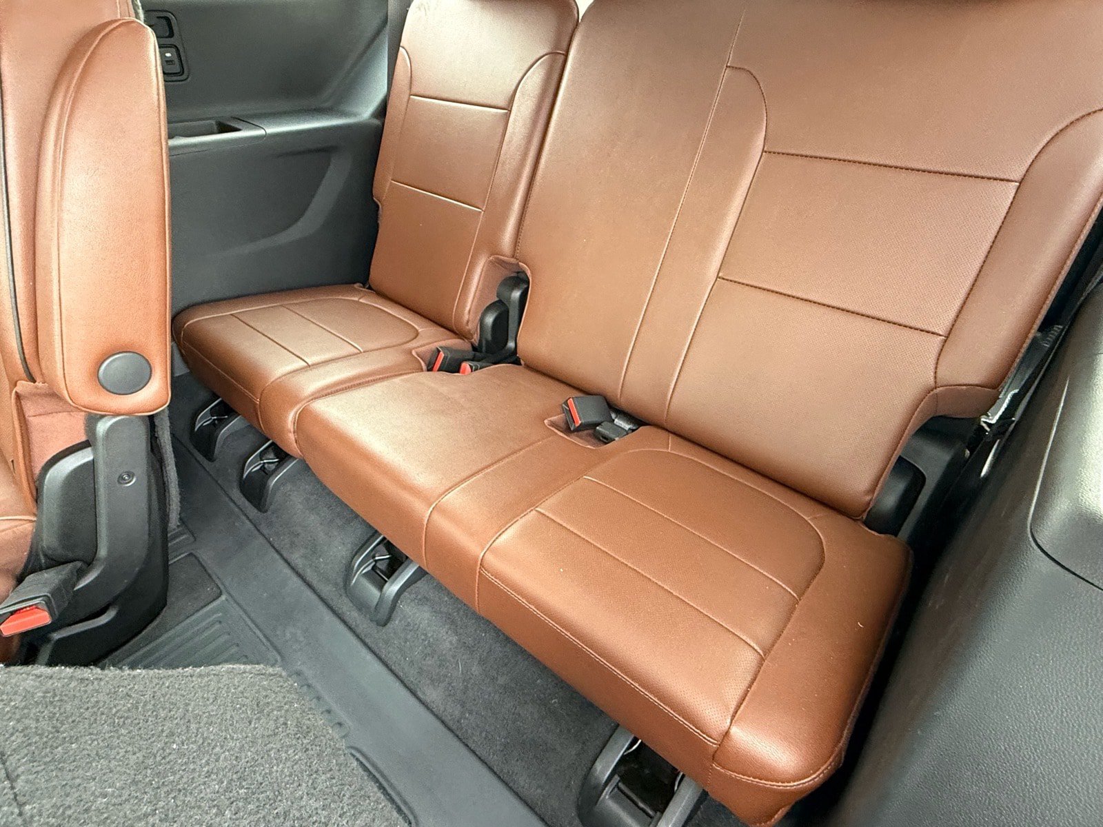 Used 2020 Chevrolet Traverse High Country FWD image 11