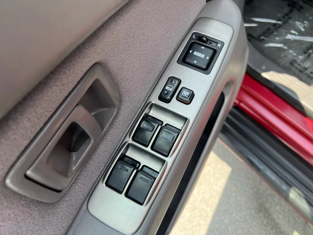 Used 2002 Toyota 4Runner SR5 w/ Sport Edition RWD image 30