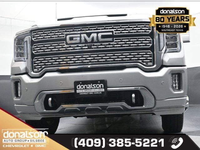 Used 2022 GMC Sierra 3500 Denali w/ Denali Ultimate Package AWD/4WD image 16