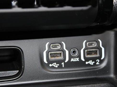 Used 2022 RAM 1500 Limited w/ Body Color Bumper Group AWD/4WD image 55