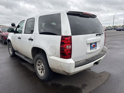 Used 2012 Chevrolet Tahoe 4WD image 2
