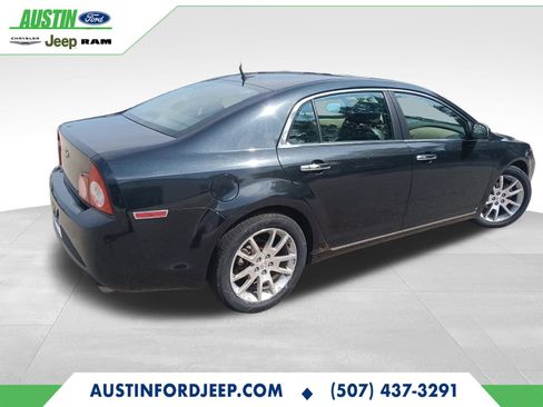 Used 2009 Chevrolet Malibu LTZ w/ HFV6 Engine Package image 5