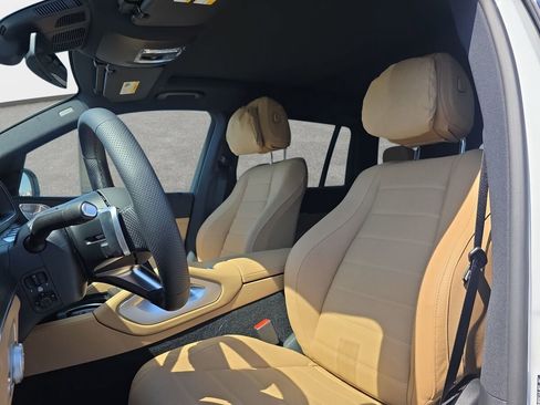 New 2026 Mercedes-Benz GLS 450 4MATIC image 15