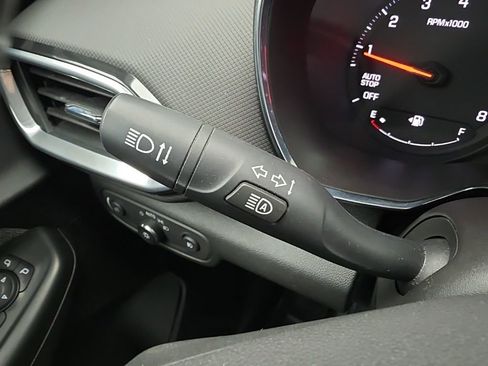 Certified 2021 Chevrolet TrailBlazer LT w/ Convenience Package image 26