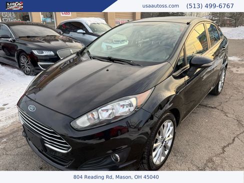 Used 2014 Ford Fiesta SE w/ Equipment Group 201A image 1
