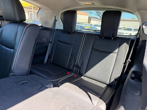 Used 2017 INFINITI QX60 FWD w/ Premium Plus Package image 11