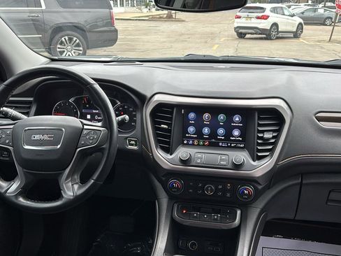 Certified 2023 GMC Acadia AT4 w/ Preferred Package image 25