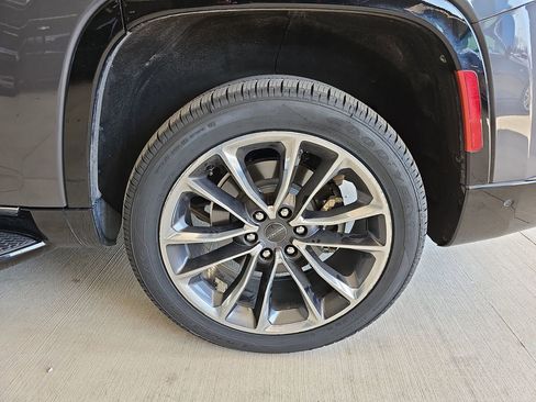 Used 2024 Jeep Wagoneer Series II w/ Convenience Group I image 42