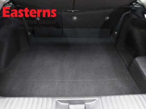 Used 2025 Toyota Prius LE FWD image 9