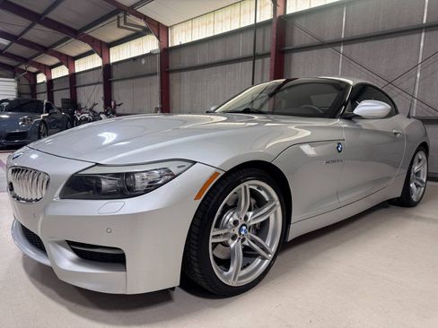Used 2011 BMW Z4 sDrive35is RWD image 24