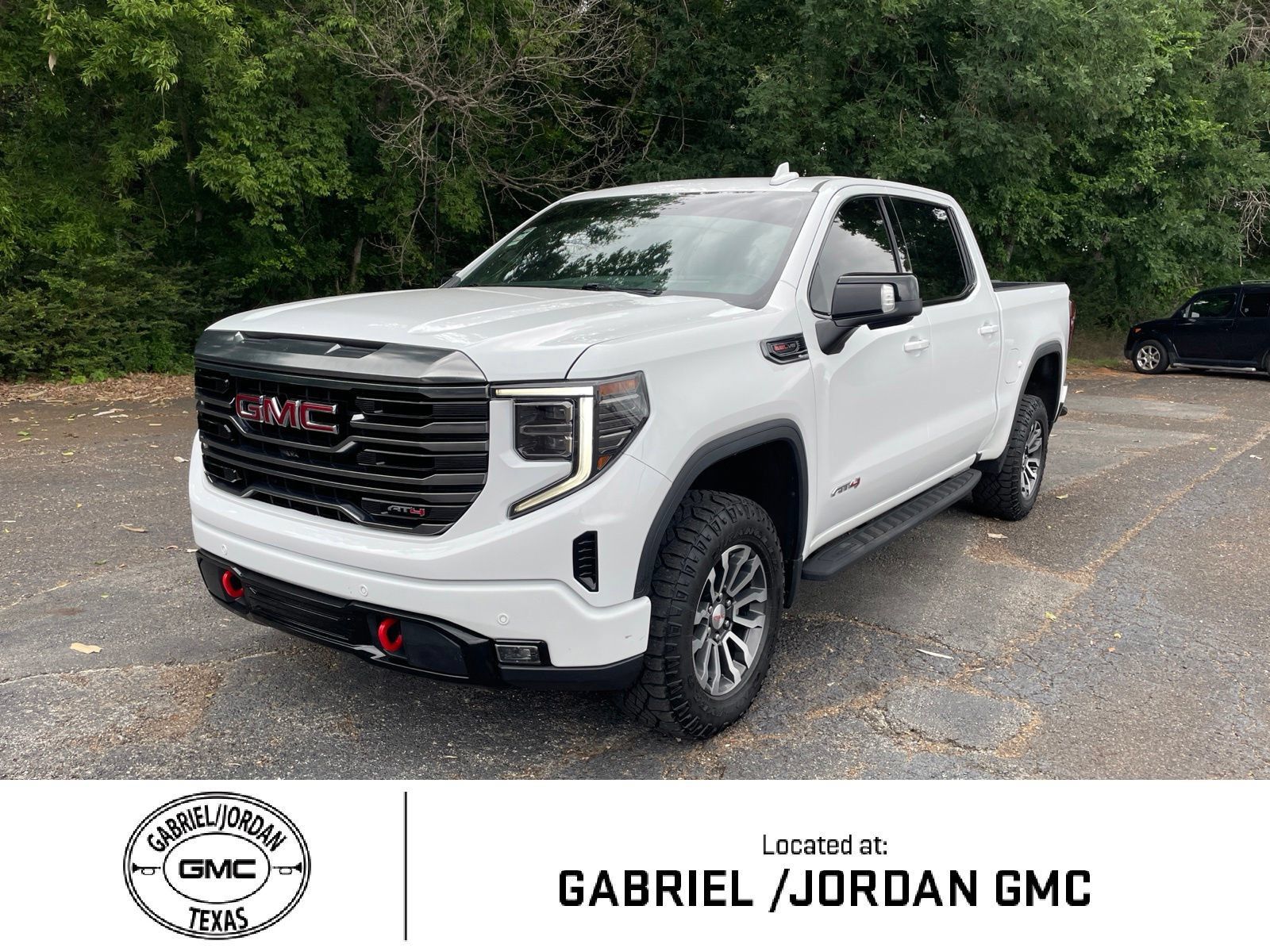 Used 2022 GMC Sierra 1500 AT4 w/ AT4 Premium Package AWD/4WD image 1