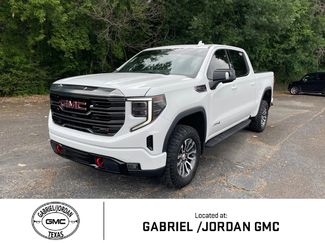 Used 2022 GMC Sierra 1500 AT4 w/ AT4 Premium Package AWD/4WD video 1