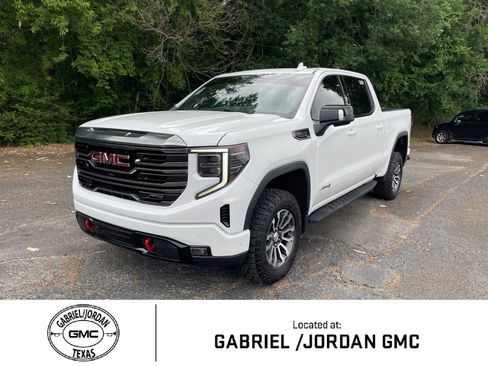 Used 2022 GMC Sierra 1500 AT4 w/ AT4 Premium Package AWD/4WD image 1