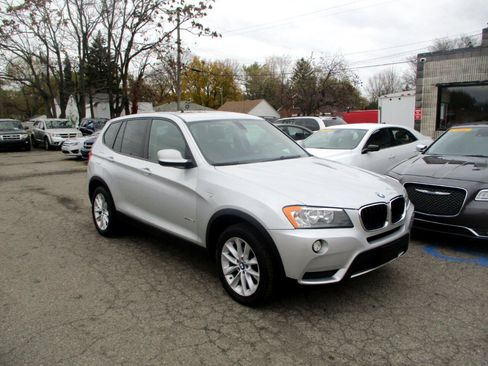 Used 2013 BMW X3 xDrive28i image 1