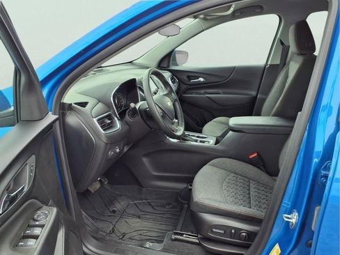 Certified 2024 Chevrolet Equinox LT w/ LPO, Floor Liner Package image 21