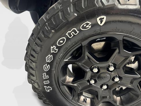Used 2023 Jeep Wrangler Unlimited AWD/4WD image 90