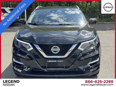 Used 2022 Nissan Rogue Sport SL w/ Premium Package AWD/4WD image 2
