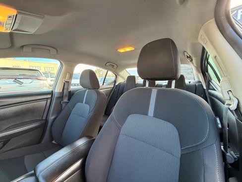 Used 2023 Nissan Sentra SV image 24