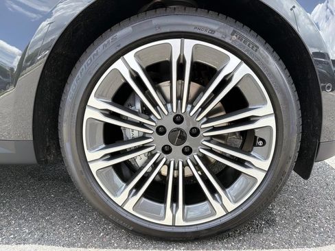 New 2026 Land Rover Range Rover Sport SE AWD/4WD image 9