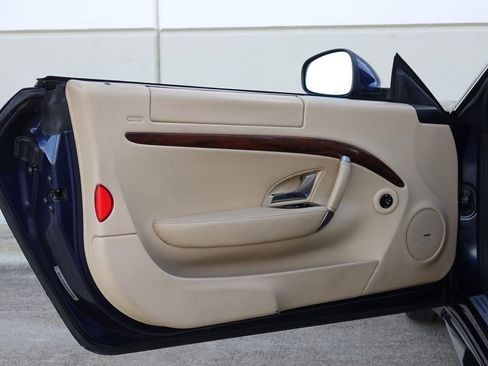 Used 2011 Maserati GranTurismo S image 34