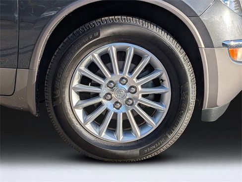 Used 2012 Buick Enclave Leather image 11
