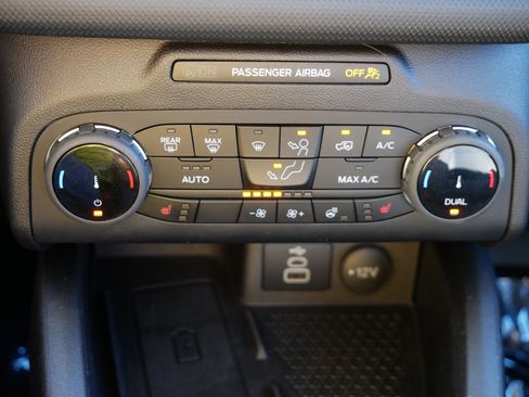 Certified 2023 Ford Bronco Sport Outer Banks w/ Tech Package AWD/4WD image 14