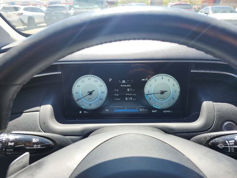 Used 2023 Hyundai Tucson Limited AWD/4WD image 23