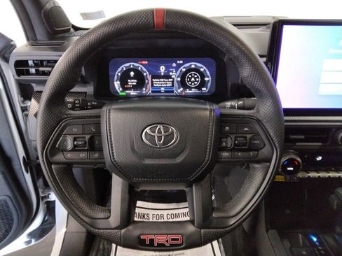 Used 2024 Toyota Tacoma TRD Pro AWD/4WD image 10