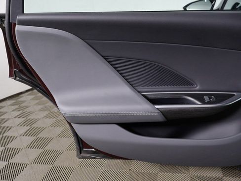 Used 2024 Lucid Air Touring image 27